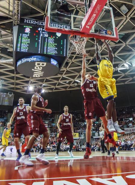 观众的爆满 观众的爆满